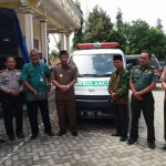 Baznas Rembang Bantu Masyarakat Sale 1 Unit Mobil Ambulan