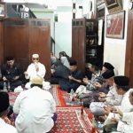 Bupati dan Wabup dan Jajaran Pemkab Doakan Alm KH.Maimoen Zubair di Rumahnya Karangmangu