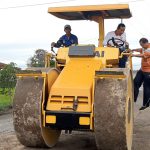 Pengerjaan Darurat Jalan Lingkar Tireman- Galonan Ditinjau Bupati