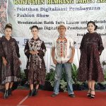 Hari Batik Nasional , Momentum Gaungkan Kembali Batik Tulis Lasem